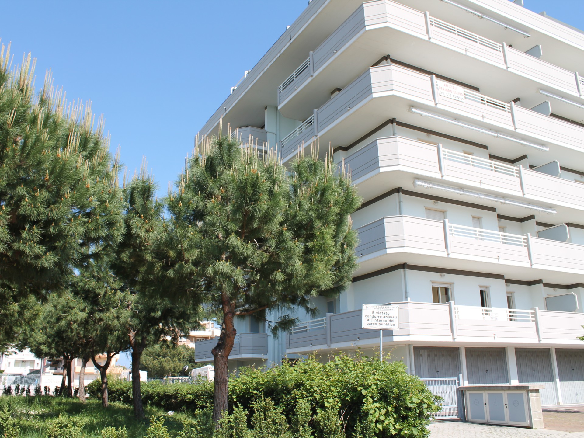Residence Pompeo - Palmová riviéra, Alba Adriatica