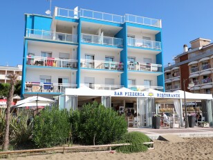 Hotel Tizianbeach***