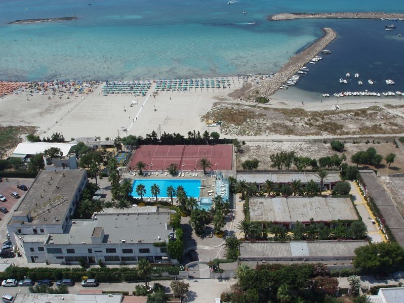 Club Poseidone Beach Resort Torre San Giovanni Azzurro Dovolená v Itálii Club Poseidone Beach Resort Torre San Giovanni Azzurro Dovolená v Itálii