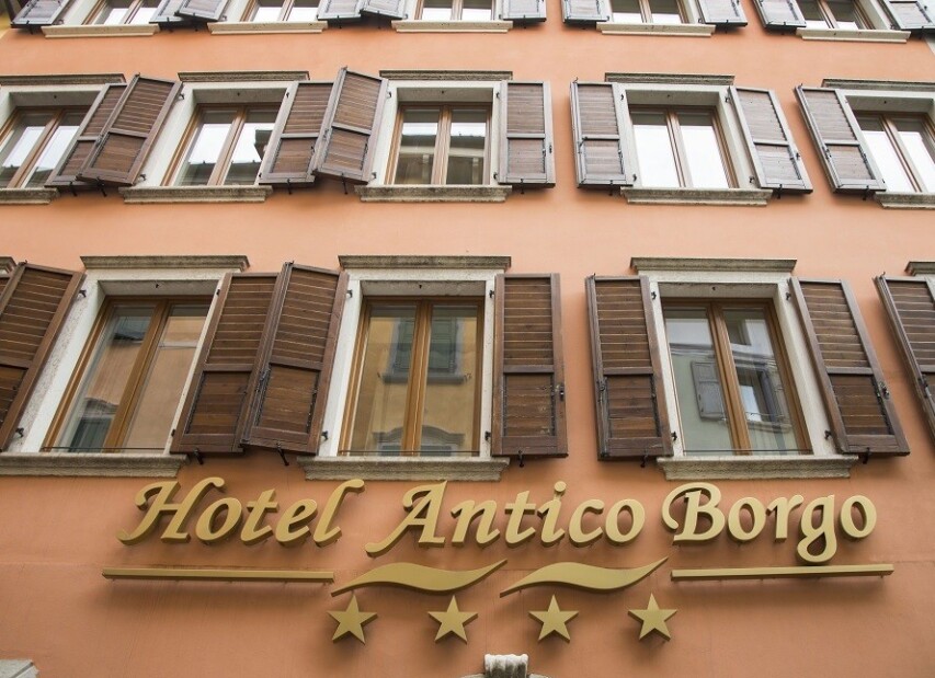 Hotel Antico Borgo****