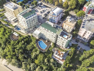 Hotel Sans Souci****