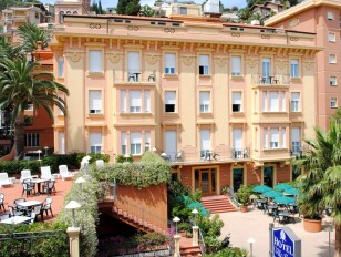 Hotel Careni Villa Italia***