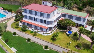Villa Rita***