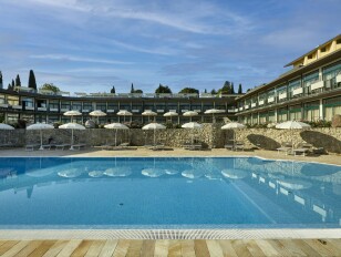 Park Hotel Casimiro Village****