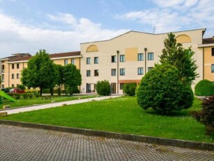 Unaway Hotel Occhiobello****